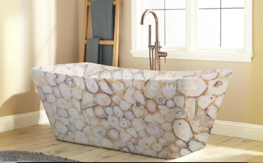 AGATE BATHTUB